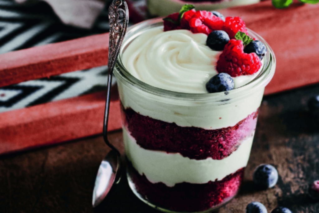Bolo de Pote de Frutas Vermelhas