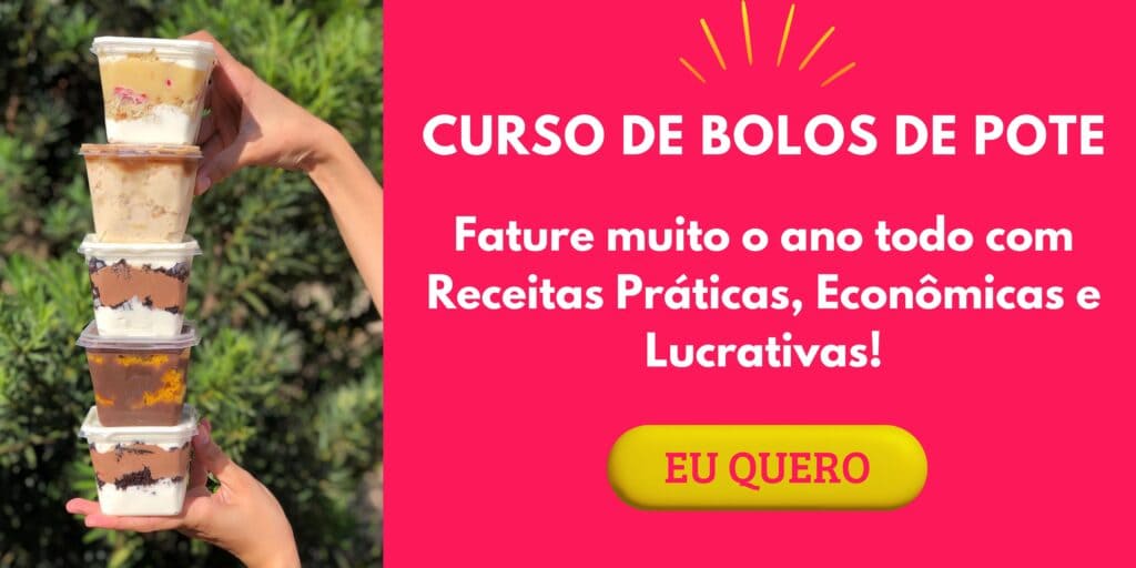 Bolo de Pote de Frutas Vermelhas